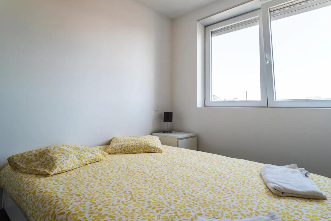Encantador Apartamento A Frente Da Praia Do Sunset 피게이라다포즈 외부 사진