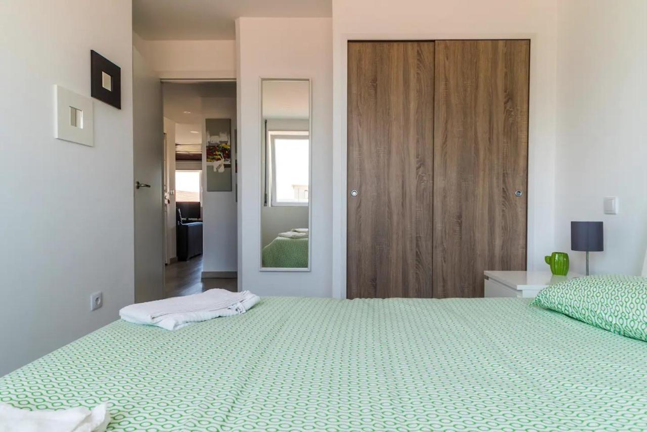 Encantador Apartamento A Frente Da Praia Do Sunset 피게이라다포즈 외부 사진