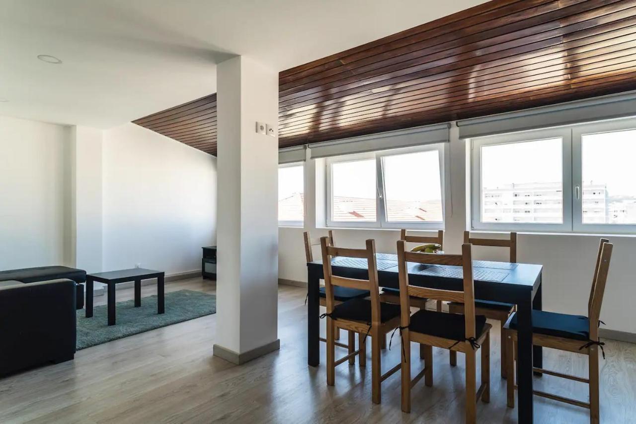 Encantador Apartamento A Frente Da Praia Do Sunset 피게이라다포즈 외부 사진